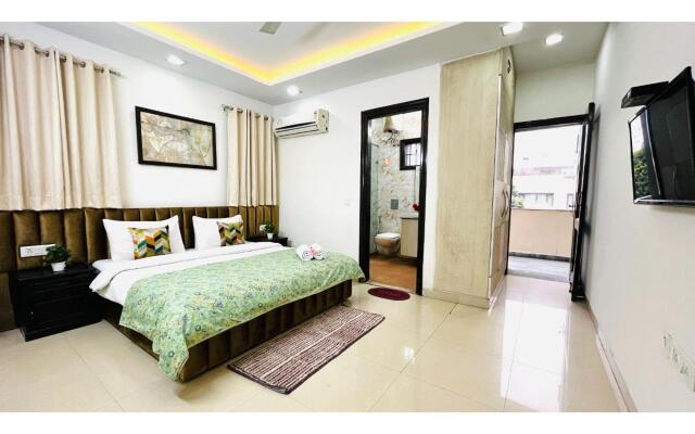 BluO 2BHK - M Block Mkt Greater Kailash