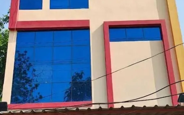 Natraj by OYO Rooms