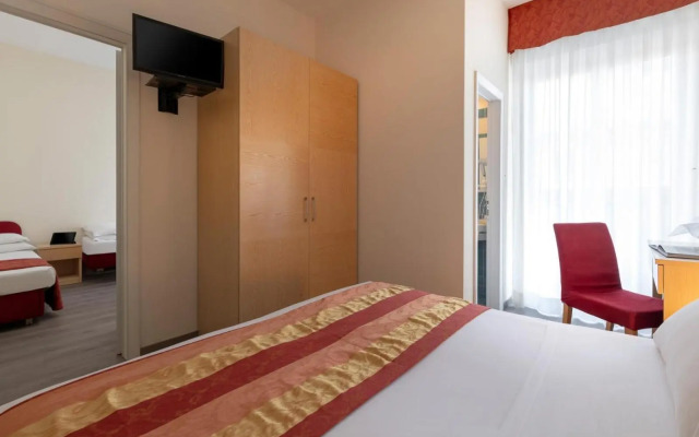 Hotel Cristina Corona