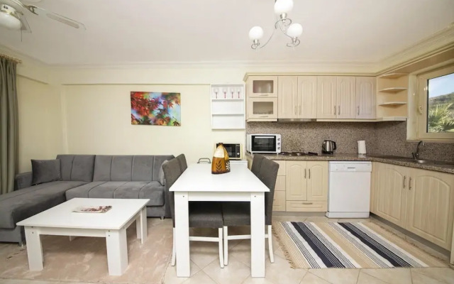 Sleek Flat With Private Beach and View in Milas