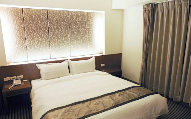 Tapeng Bay Holiday Hotel