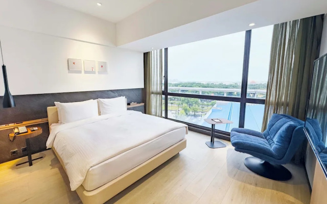 Hsin Hotel