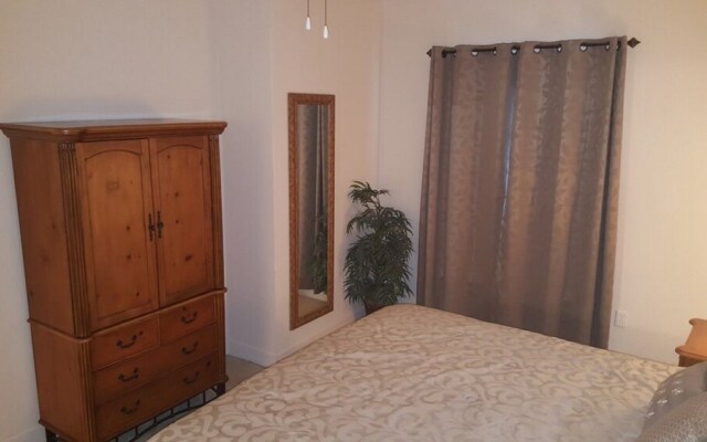 Lucaya Village 3 Bedroom