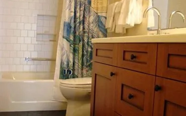 Rio Hondo Condominiums