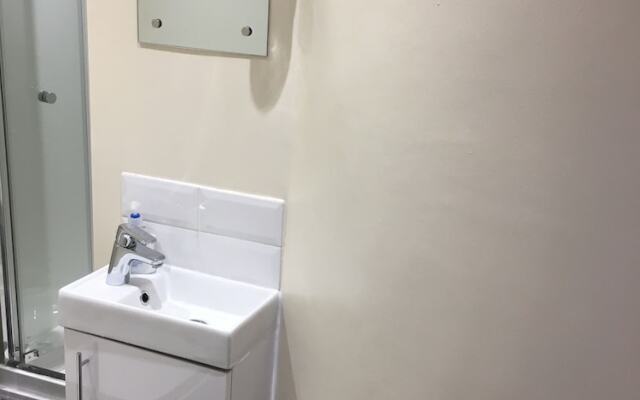 Flat In Stockbridge