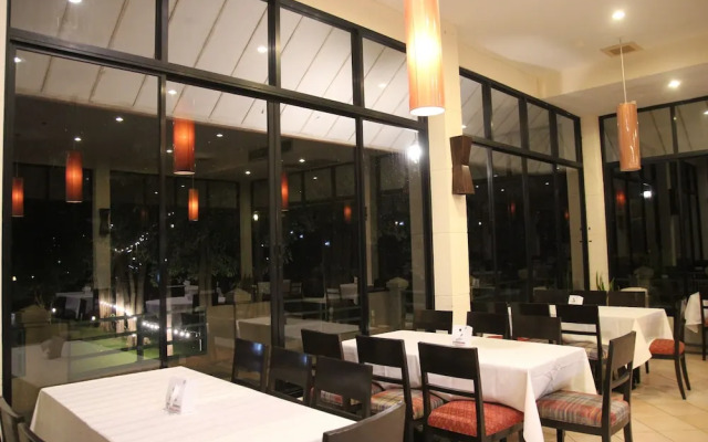 Aekpailin River Kwai Resort