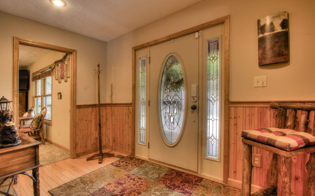 Country Roads By HoneyBear Cabins