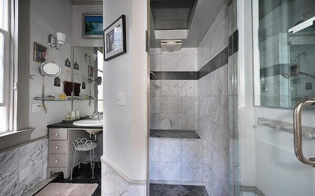 Noe's Nest Bed and Breakfast