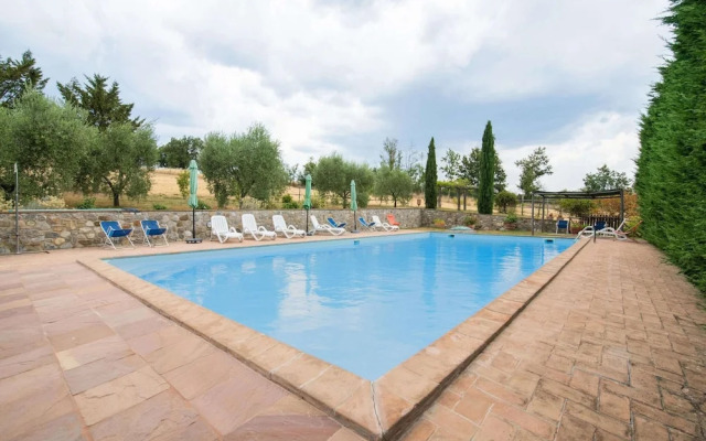 Apartment in Villa With Swimming Pool
