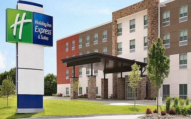 Holiday Inn Express & Suites Liberal by IHG