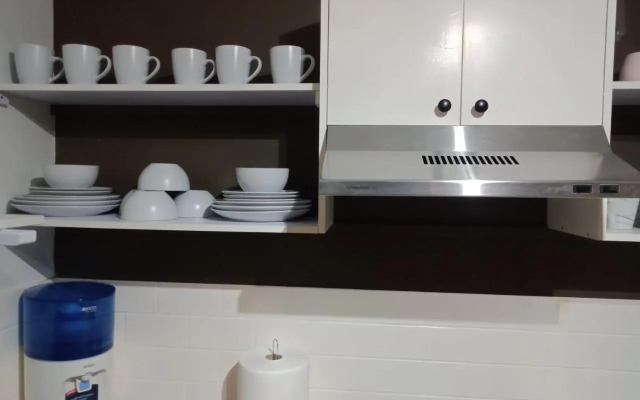 2BR luxury house close to CBD