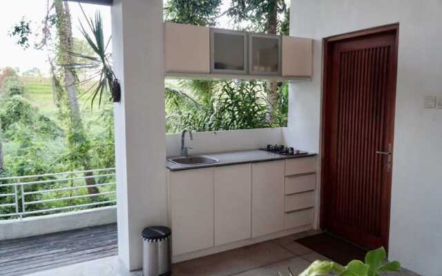 Villa Brata by WizZeLa