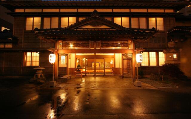 Wakamatsu Hot Spring Resort