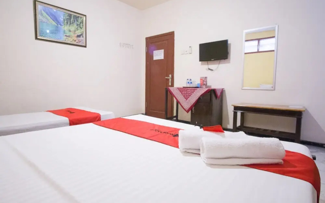 RedDoorz Syariah @ Jalan Gajah Mada