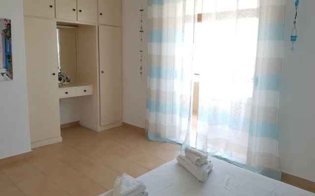 Menigos AA2 n o62 SeaView 2Bedroom