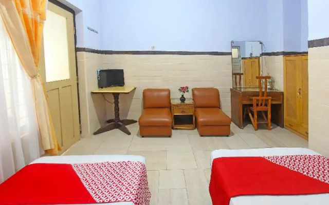 Oyo 91516 Wisata Hotel