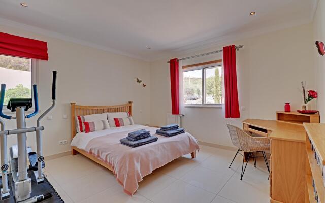 Casa do Pomar by Portucasa