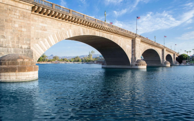 Days Inn by Wyndham Lake Havasu