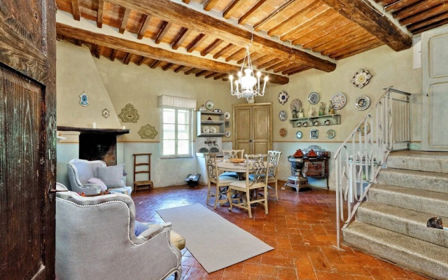Luxury Privacy in the Heart of Tuscany