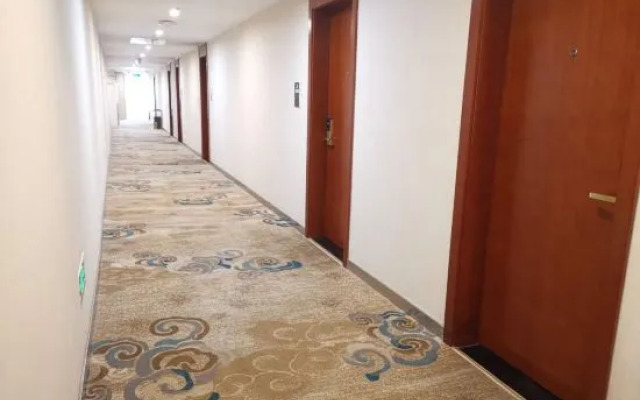 Lanting Hotel (Beijing Biomedical Base Subway Station Branch)