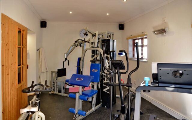 Val du Charron Wine and Leisure Estate Guesthouse