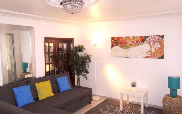 Apartment with 2 Bedrooms in Lisboa, with Wifi - 12 Km From the Beach