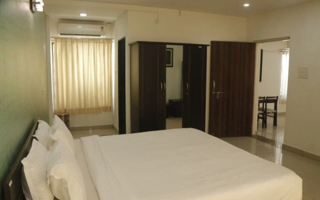 Purple Beds by VITS Daman