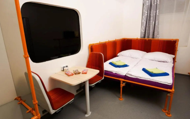 METRO Apartment Prague by Main Train and Bus Station