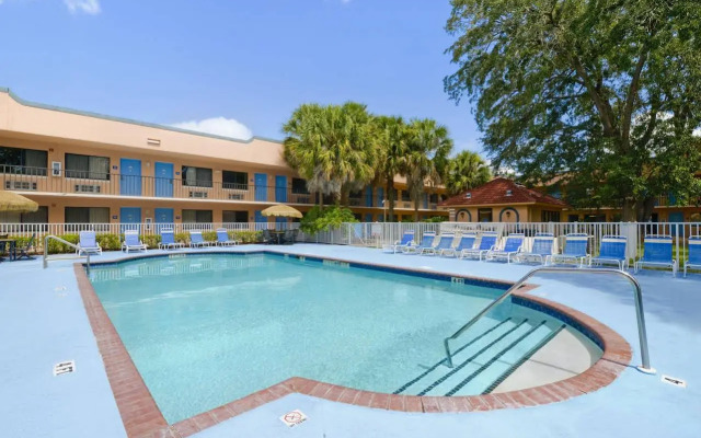 Stayable Kissimmee West