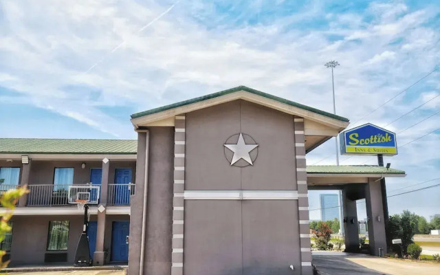 Scottish Inns & Suites Shenandoah Woodlands Mall