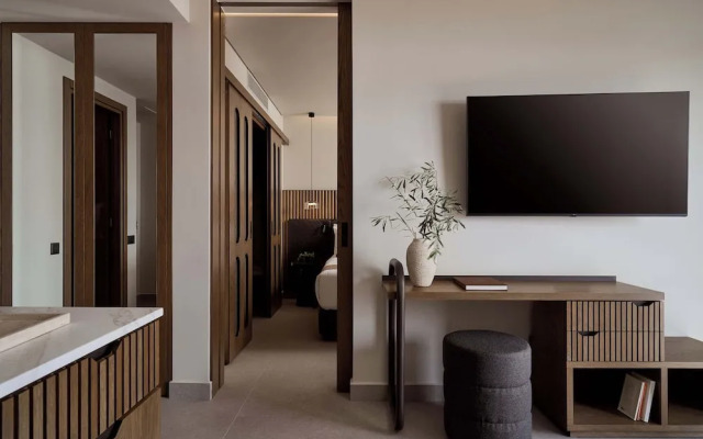 Rocca A Mare Heraklion - Handwritten Collection