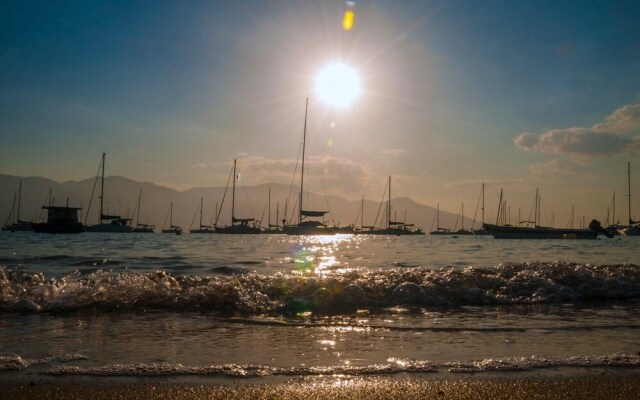 VELINN Vila M Suites