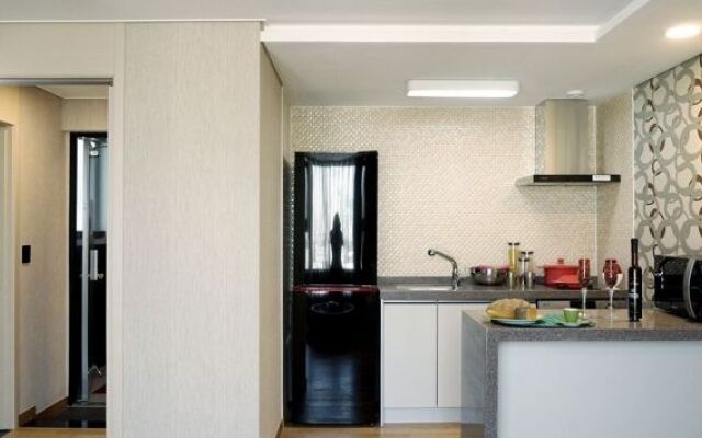 Lexvill Residence