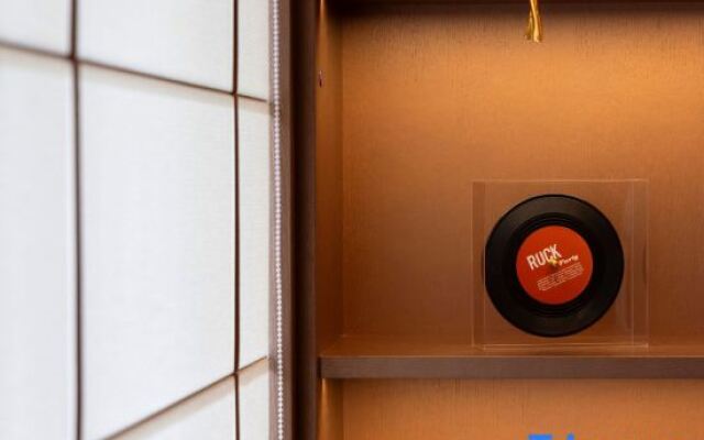 Shanghai Xujiahui center Hongqiao Road Manhe hotel