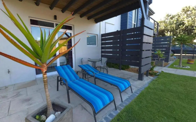 82 Steps to the Beach