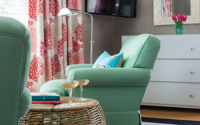 The Sydney, The Edgartown Collection