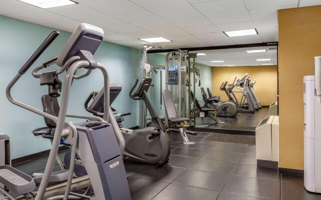 Comfort Inn & Suites Logan International Airport