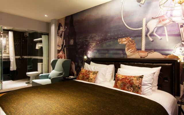PlayHaus Thonglor Hotel