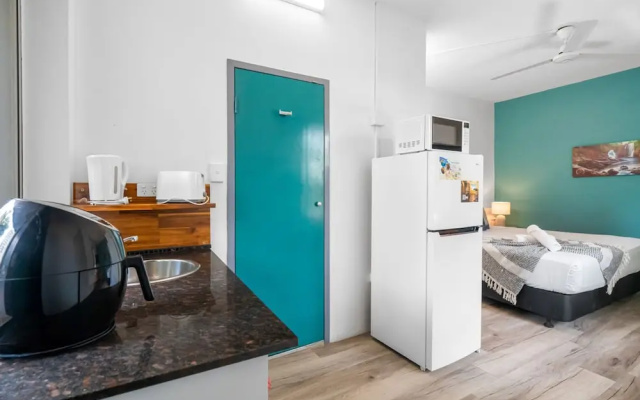 Zen City Villas Suite Le Soleil – Guest Rooms – Darwin