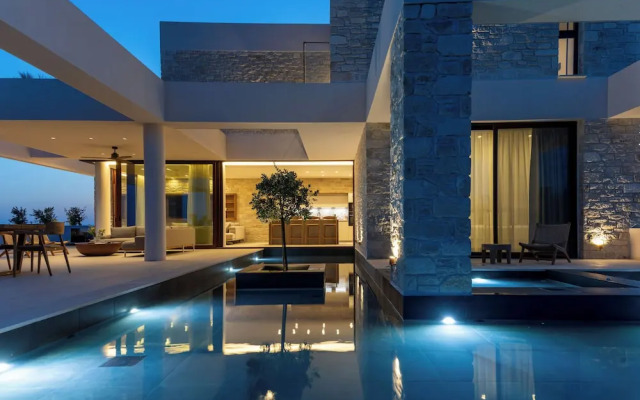 Seanatra Luxury Villas