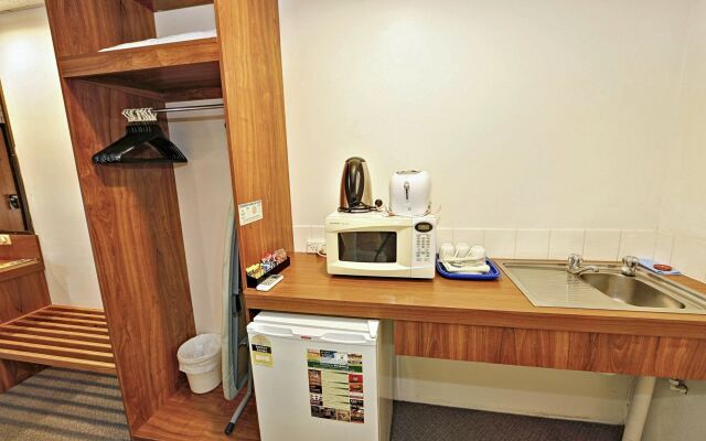 Chalet Motor Inn