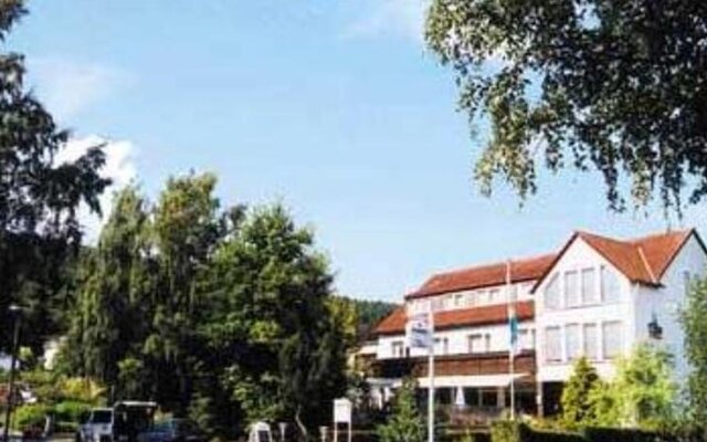 Haus am Weiher
