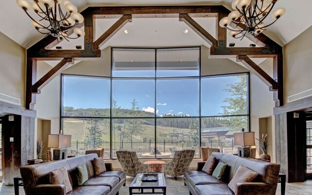 Crystal Peak Lodge by Summit County Mountain Retreats