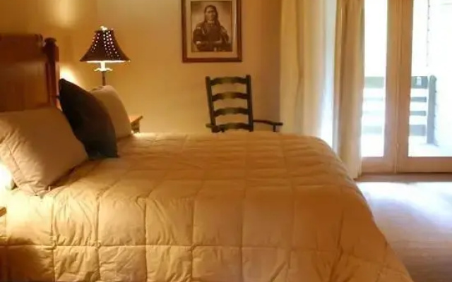 Beaverhead Condos At Big Sky Resort