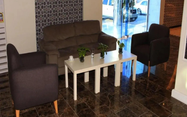 Al Farhan Hotels & Lodging