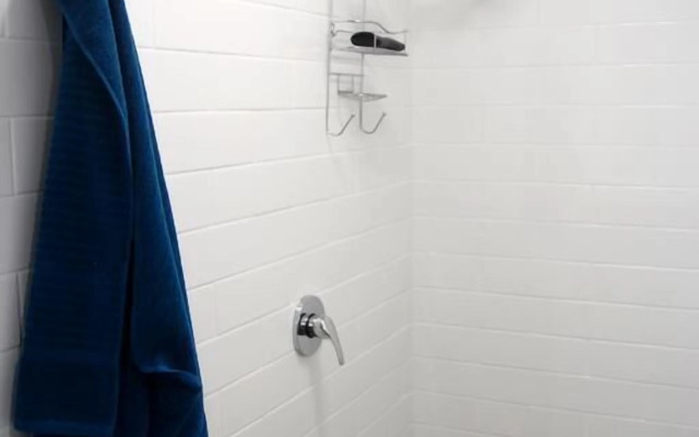 Yeppoon Beachhouse - Hostel