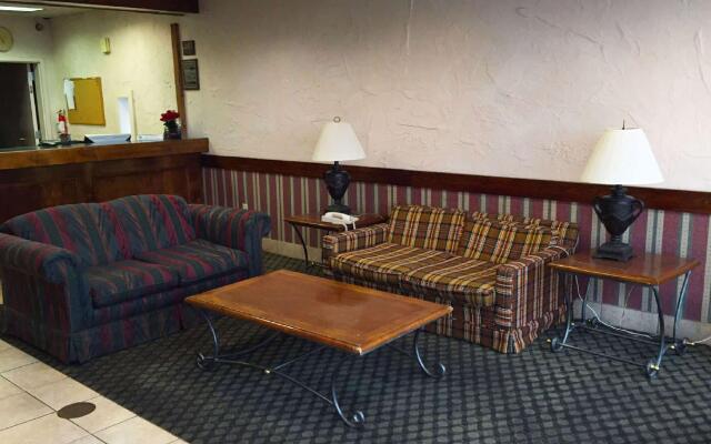 Magnuson Hotel Columbia