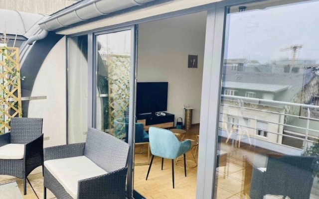 Large Retro Chic Flat 100m2 in City Center - Parking