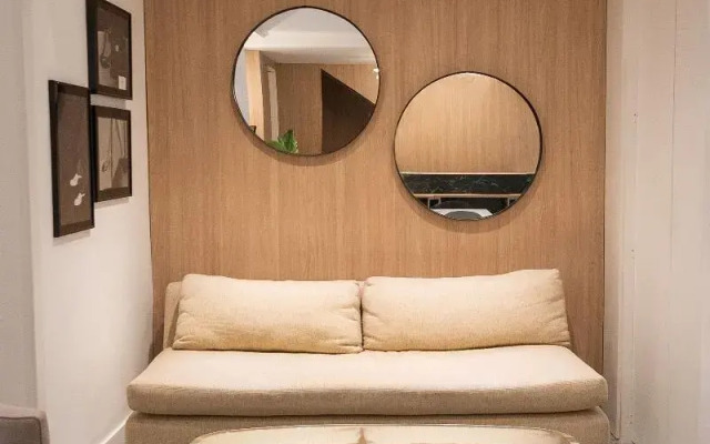 Vain Boutique Hotel