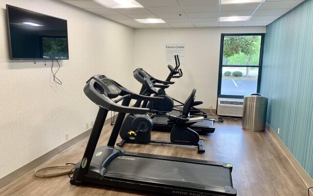 Holiday Inn Express Tallahassee - I-10 E by IHG